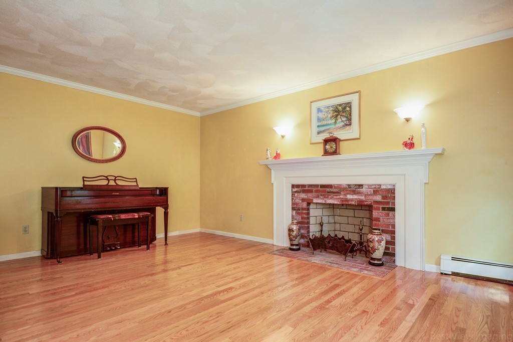 93 Charter Road Acton, MA 01720 - Photo 11 of 30 Gallery Image 11