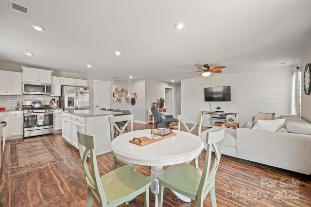 $398,500 | 4300 Stream Dale Circle Northwest, Concord, NC 28027