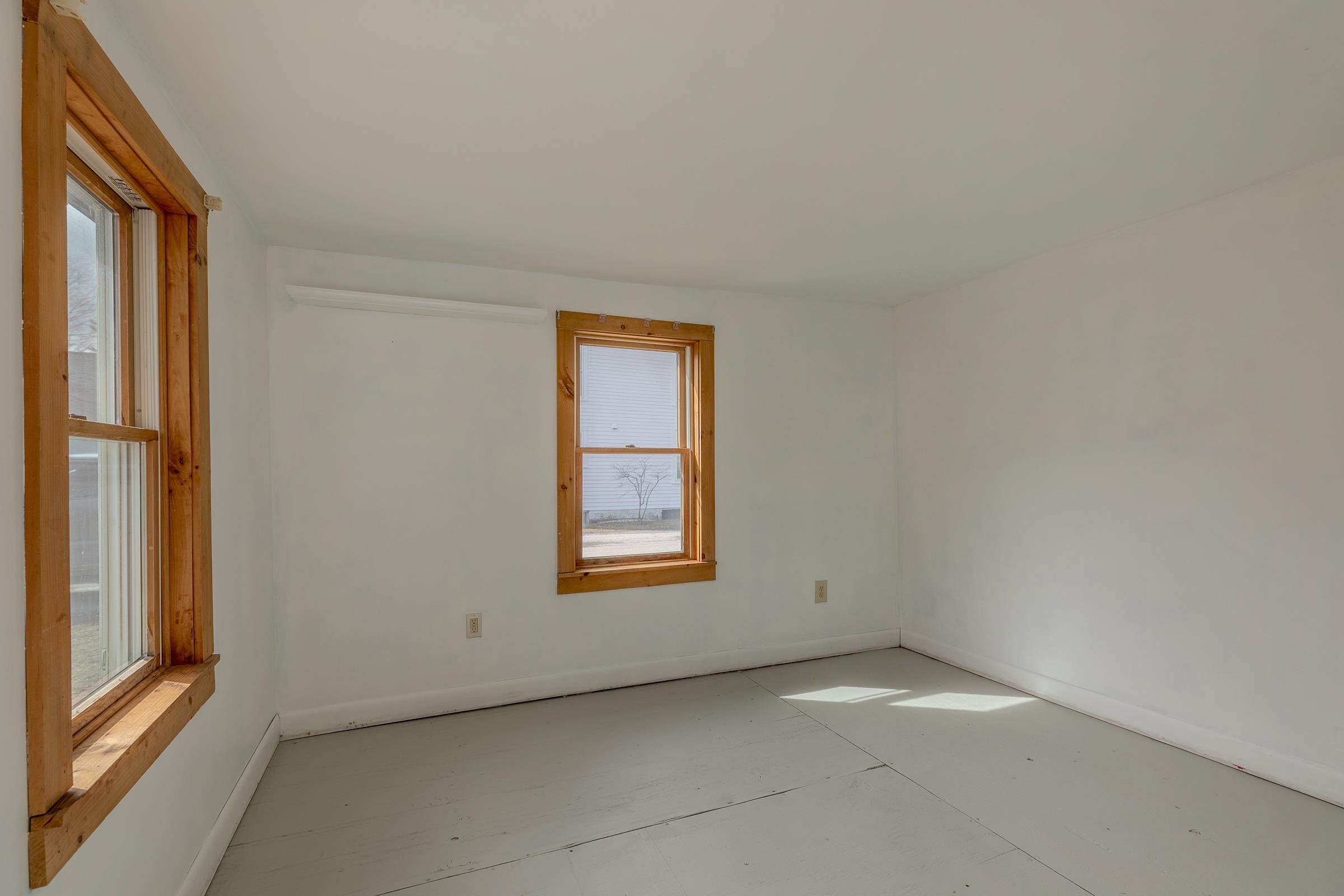 446 Highland Avenue Manchester, VT 05255 - Photo 19 of 46