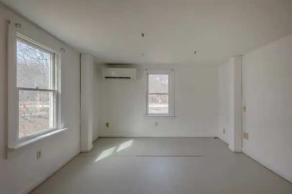 $399,000 | 446 Highland Avenue, Manchester, VT 05255
