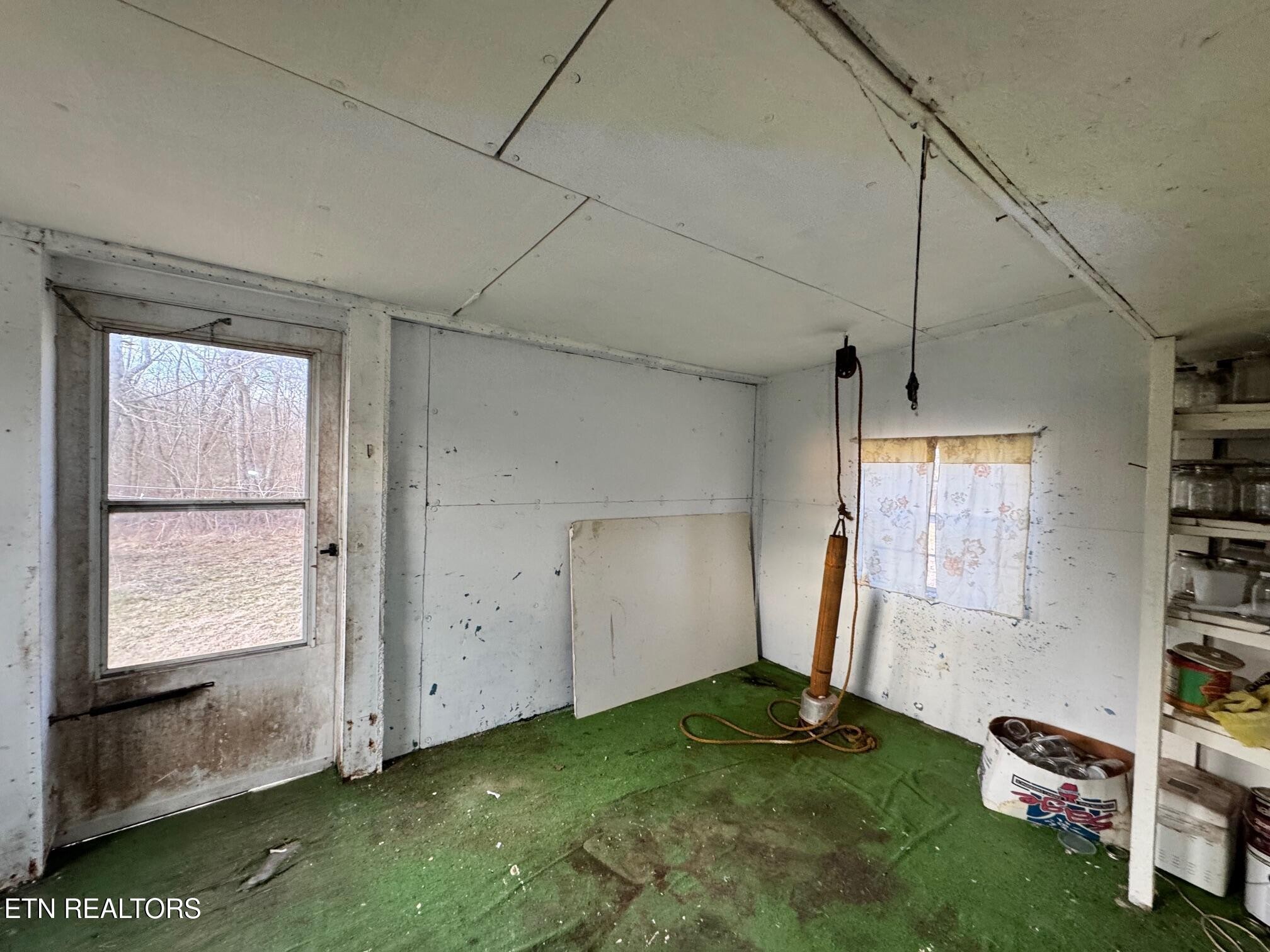 120 Miller Road Monterey, TN 38574 - Photo 13 of 23 Gallery Image 13