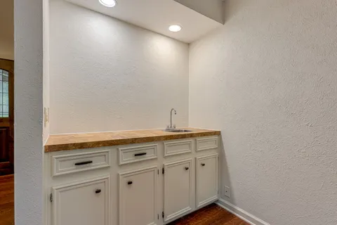 a view of cabinets