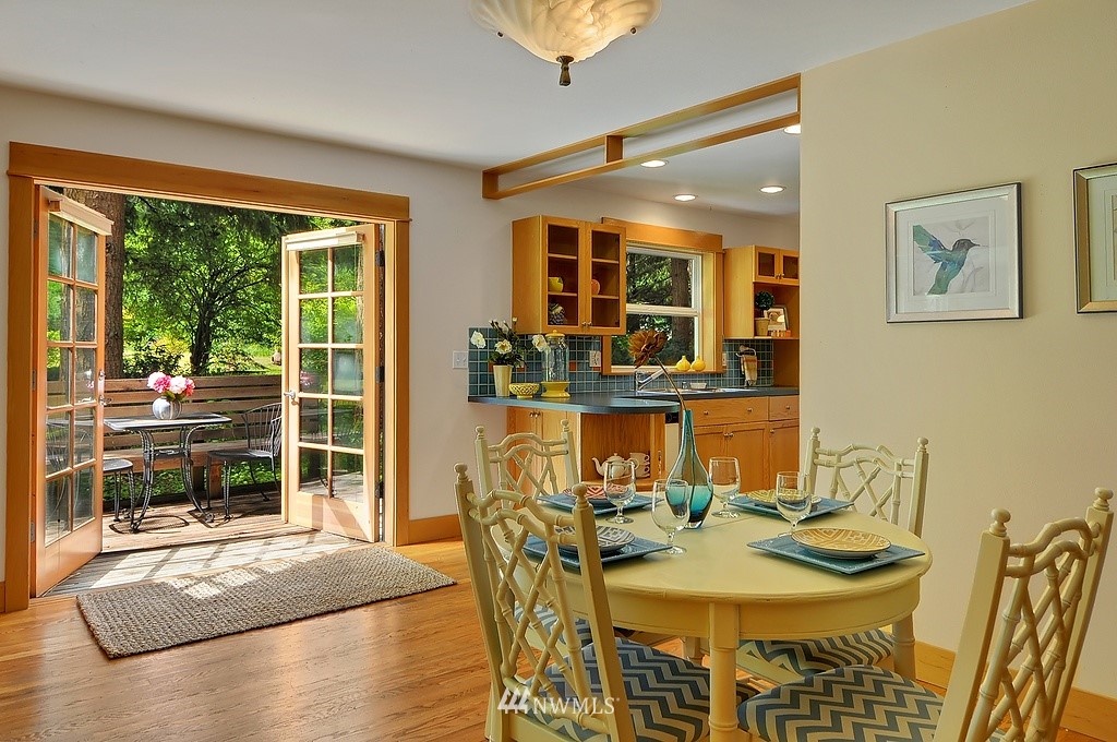 14445 Phelps Road Northeast Bainbridge Island, WA 98110 - Photo 6 of 15 Gallery Image 6