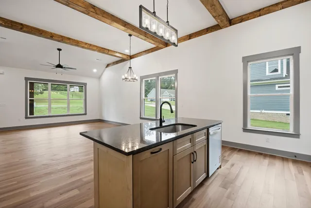 $369,900 | 378 Sentry Oaks, Chickamauga, GA 30707