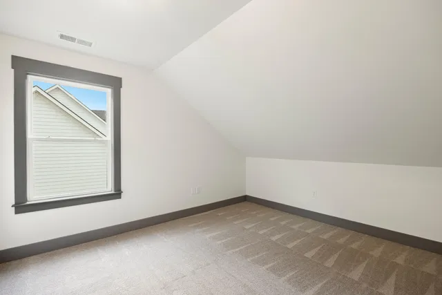 $369,900 | 378 Sentry Oaks, Chickamauga, GA 30707