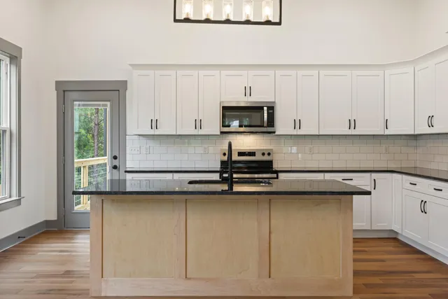 $369,900 | 378 Sentry Oaks, Chickamauga, GA 30707