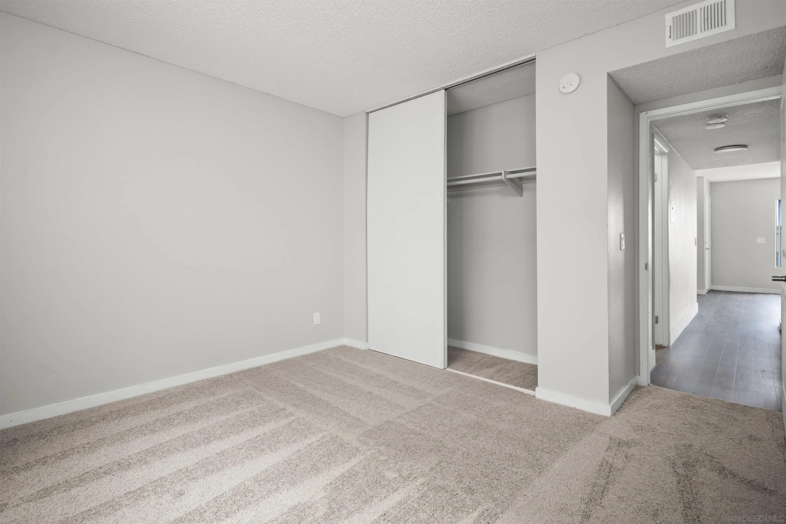 725 Alturas Lane Fallbrook, CA 92028 - Photo 26 of 34 a view of an empty room