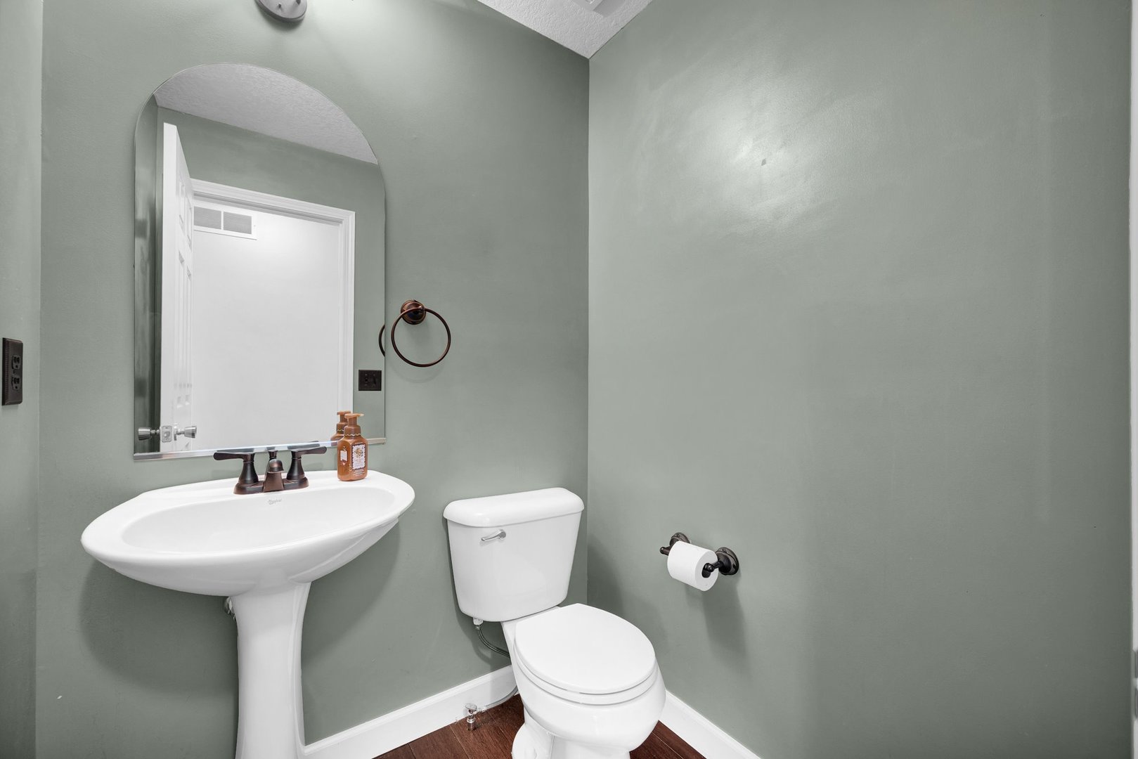 2309 Savanna Road Bloomington, IL 61705 - Photo 17 of 43 Gallery Image 17