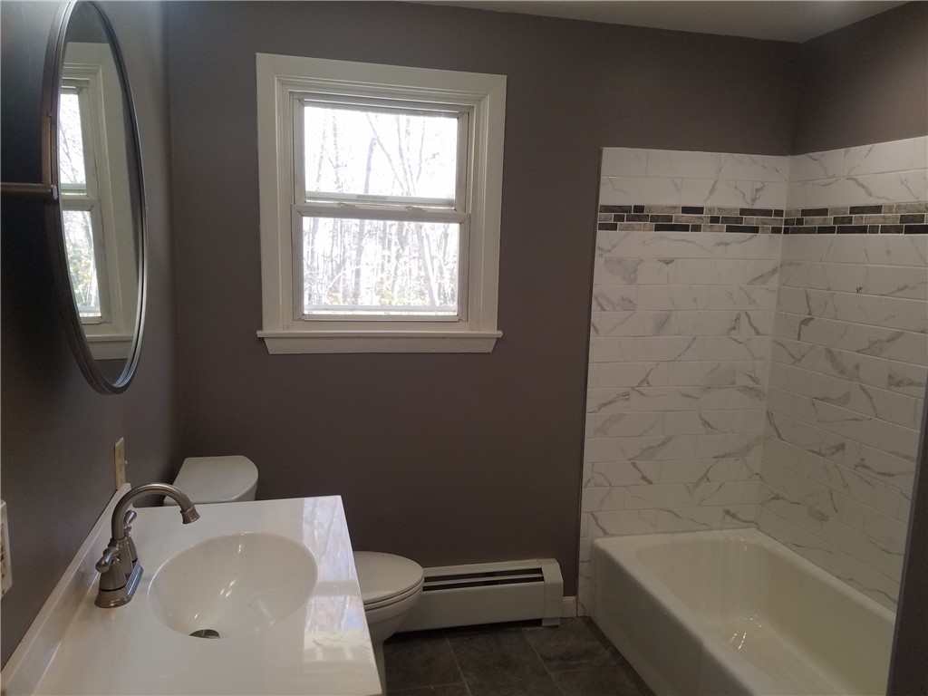 1670 Victory Highway Coventry, RI 02827 - Photo 15 of 28