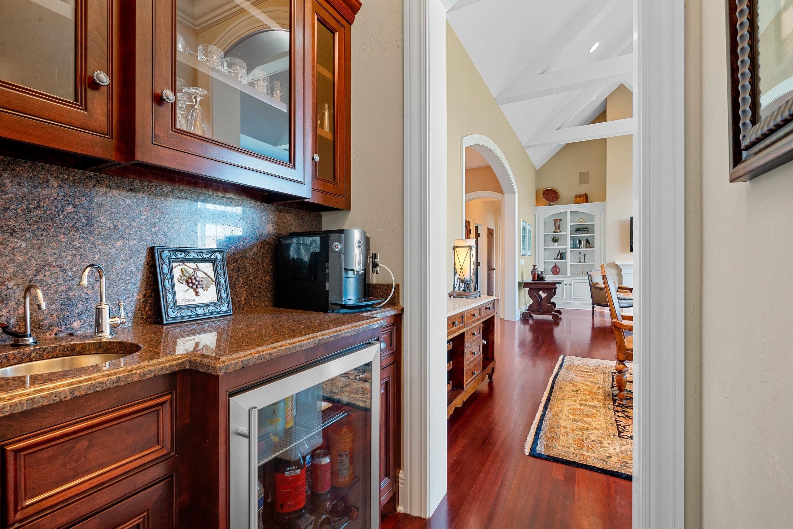 N8418 North Shore Road Menasha, WI 54952 - Photo 20 of 87