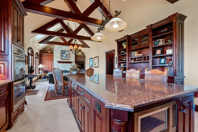 $1,290,000 | N8418 North Shore Road, Menasha, WI 54952