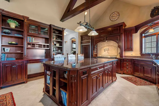 $1,290,000 | N8418 North Shore Road, Menasha, WI 54952