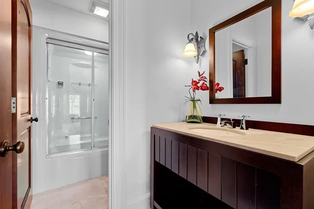 $1,290,000 | N8418 North Shore Road, Menasha, WI 54952