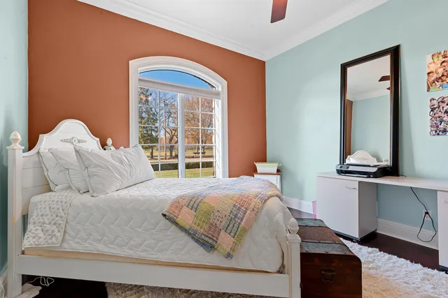 $1,199,000 | N8418 North Shore Road, Menasha, WI 54952