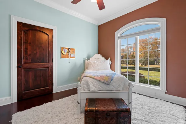 $1,290,000 | N8418 North Shore Road, Menasha, WI 54952