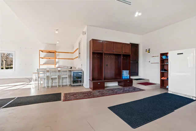 $1,199,000 | N8418 North Shore Road, Menasha, WI 54952