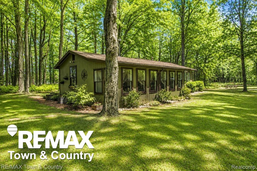 1293 Bellinger Road Gladwin, MI 48624 - Photo 19 of 27 Gallery Image 19