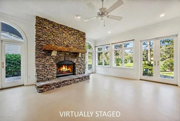 $2,100,000 | 39 Marsh Creek Road, Fernandina Beach, FL 32034