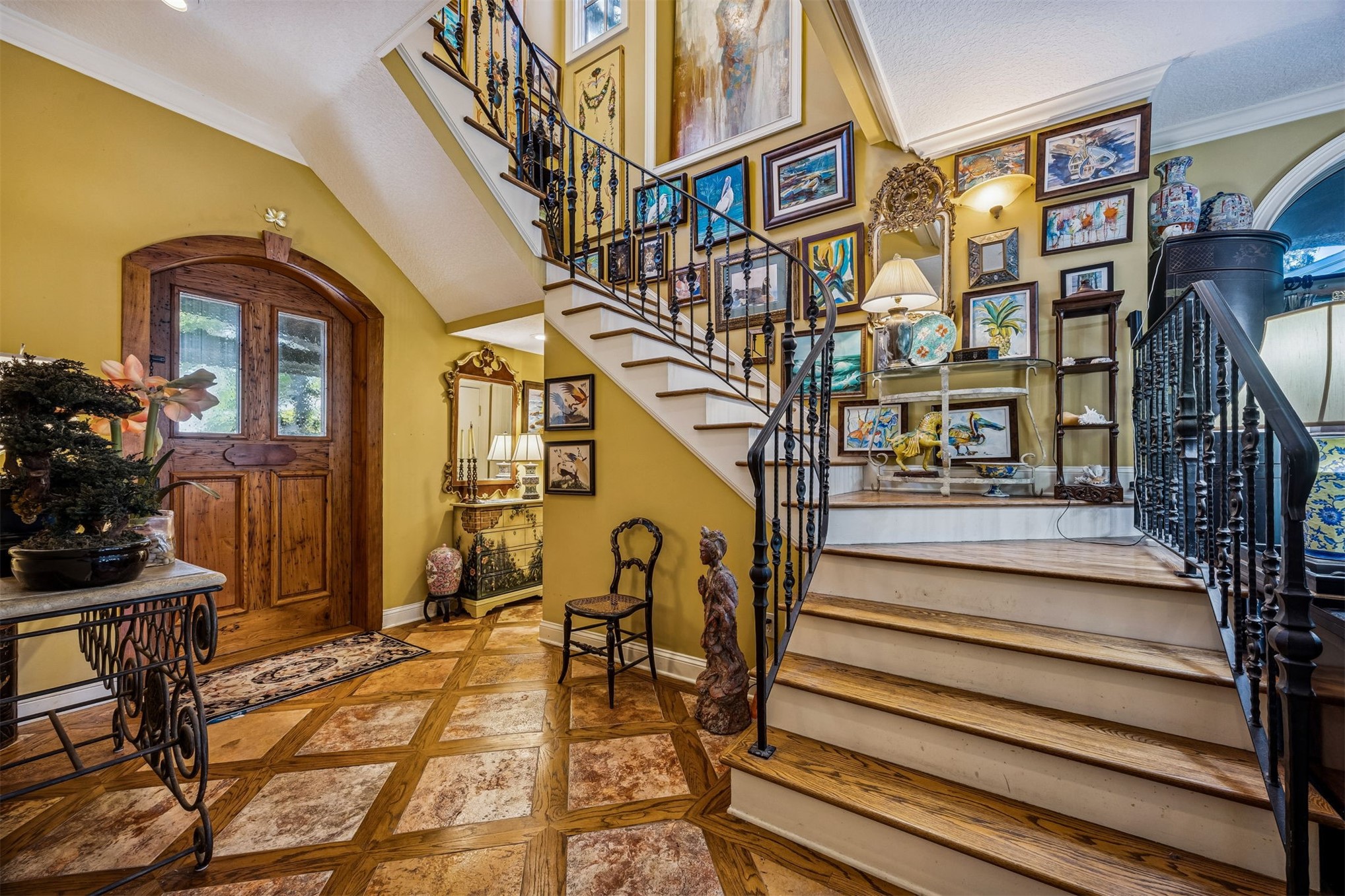 39 Marsh Creek Road Fernandina Beach, FL 32034 - Photo 40 of 78 a view of entryway and hall with wooden floor and a rug