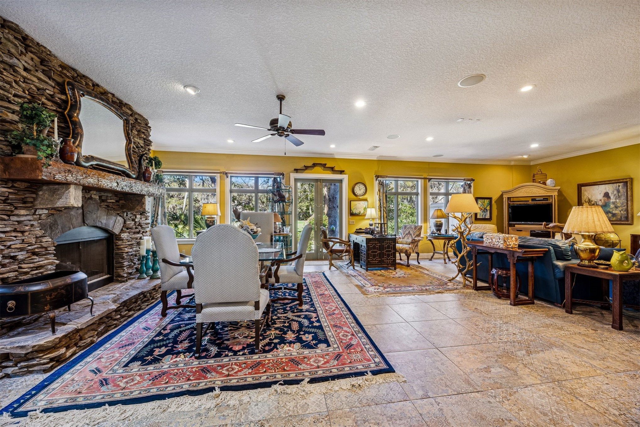39 Marsh Creek Road Fernandina Beach, FL 32034 - Photo 43 of 78 a living room with lots of furniture and a fireplace