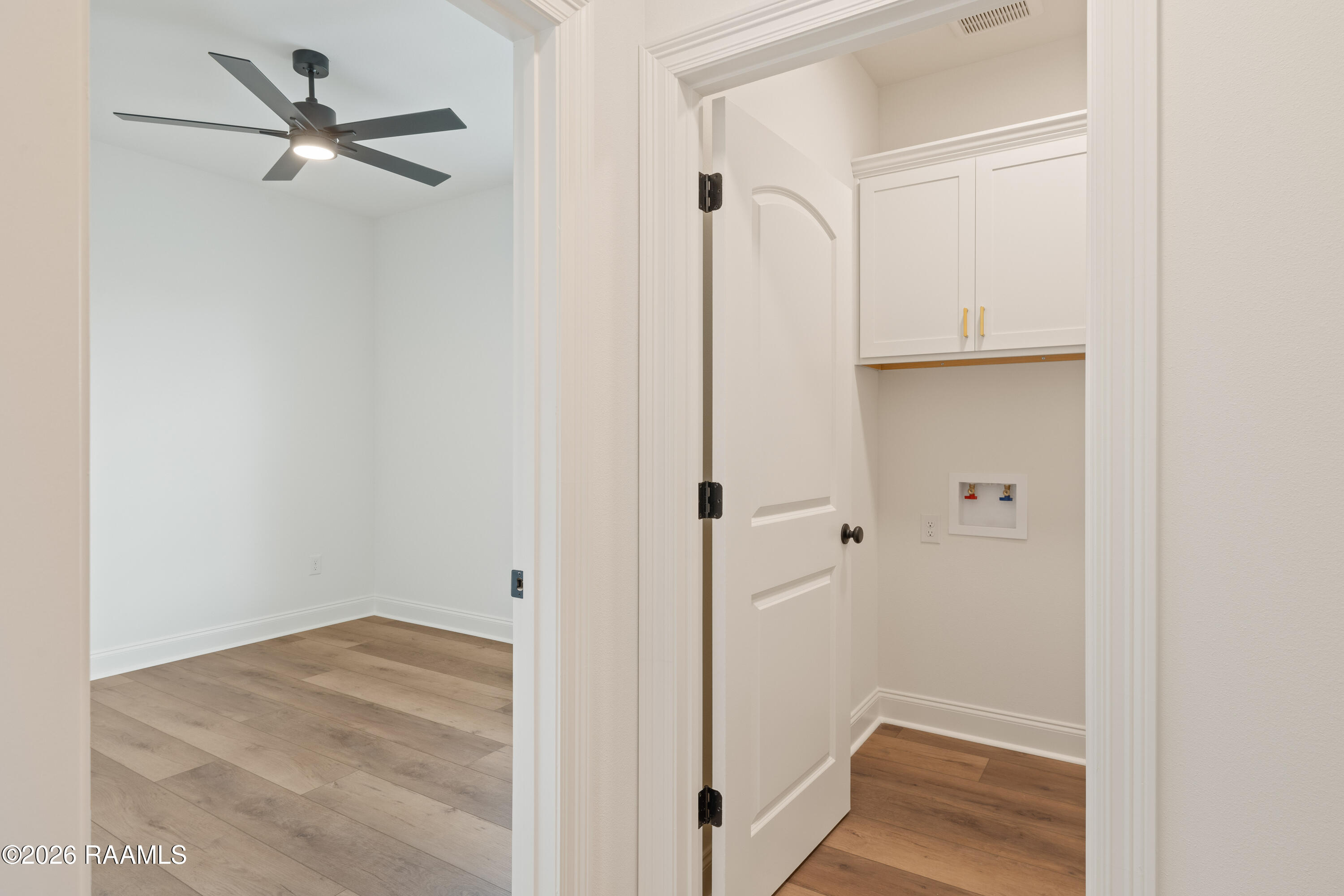 120 Frontier Scott, LA 70583 - Photo 5 of 17 120 Frontier Scott-05