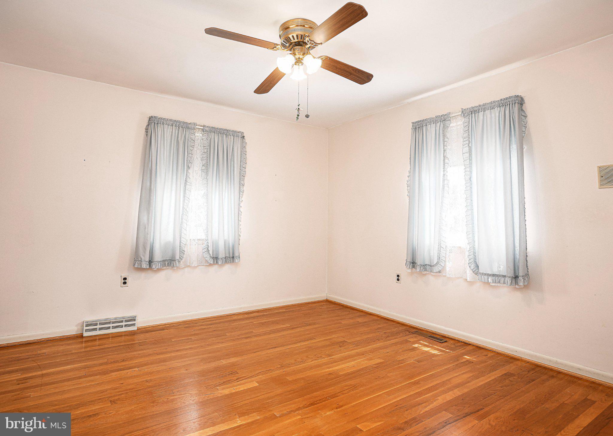 614 George Avenue Baltimore, MD 21221 - Photo 33 of 52