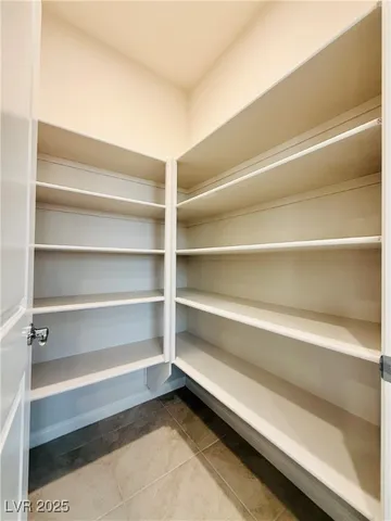 $2,650 | 310 La Musica Place, Henderson, NV 89015