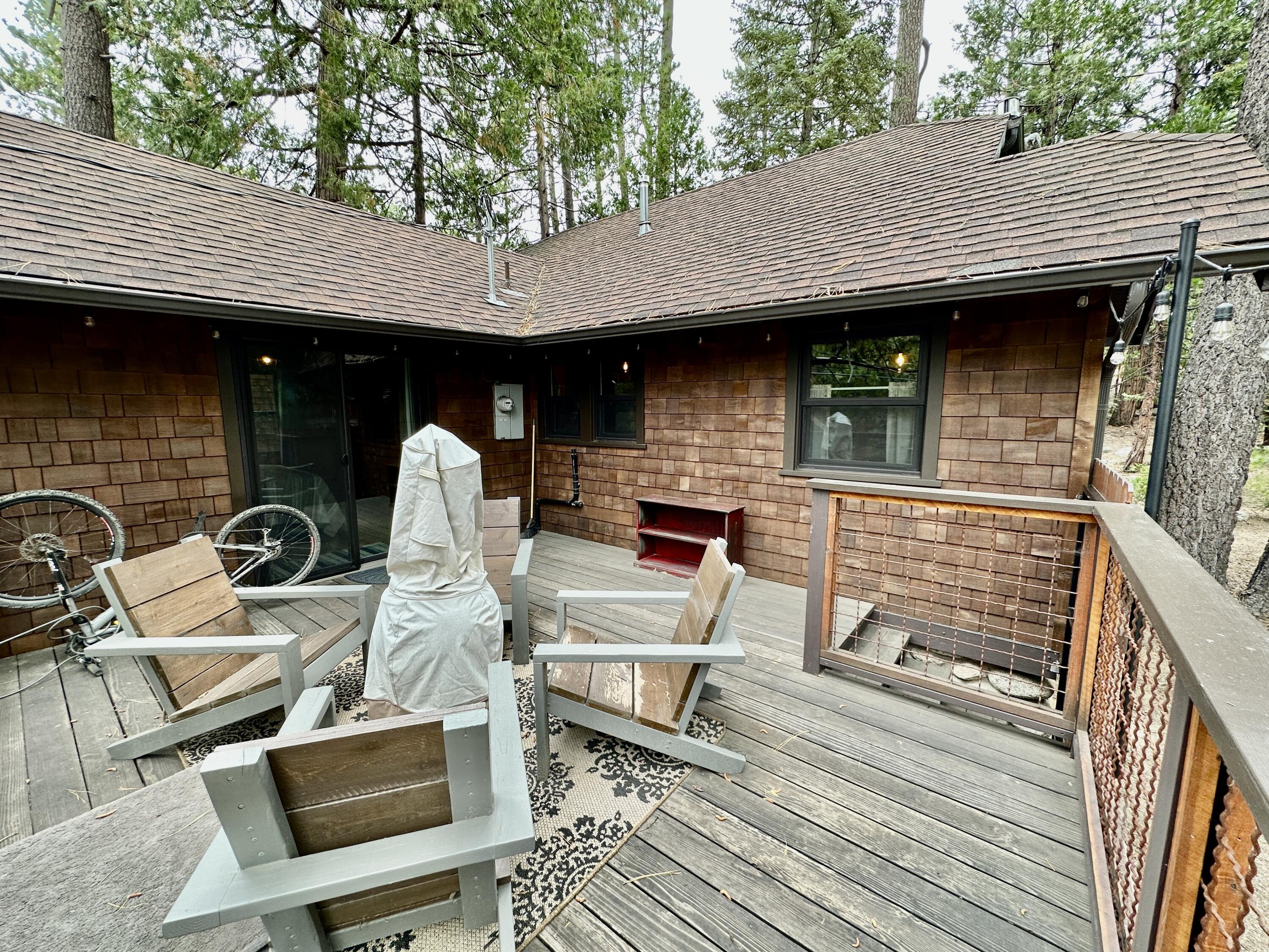 53765 Idyllwild Road Idyllwild, CA 92549 - Photo 29 of 43 an outdoor space with seating