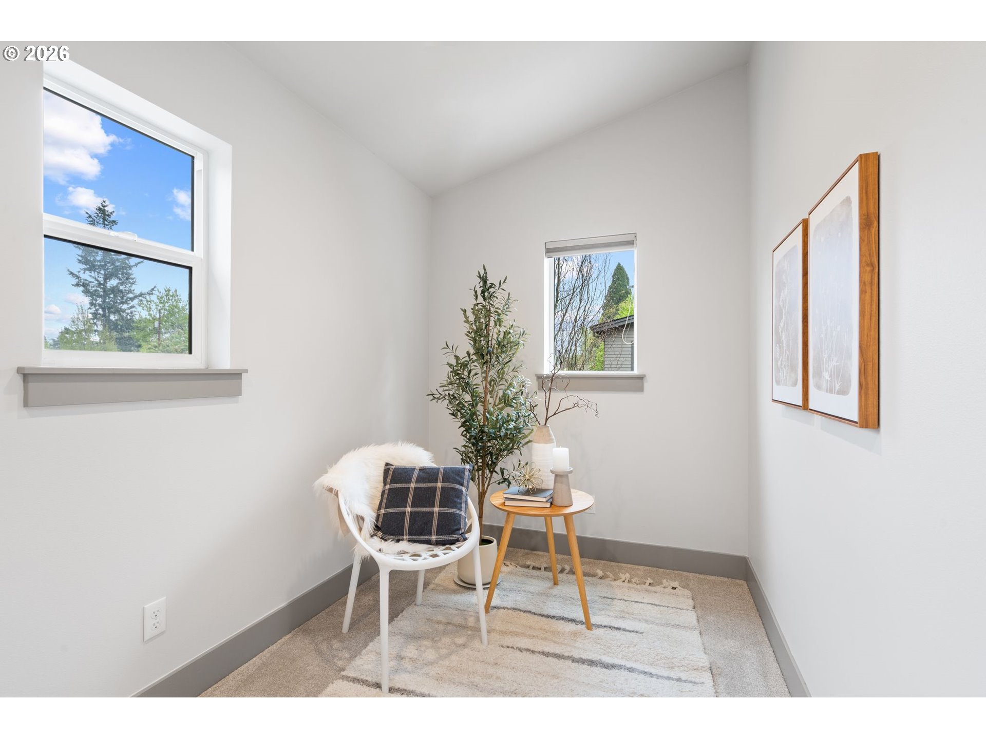 7667 Southeast Sherman Street Portland, OR 97215 - Photo 24 of 35