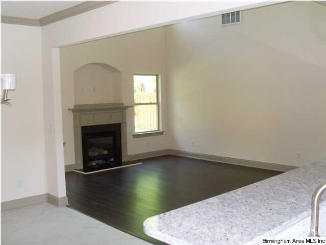 5489 Parkside Circle Birmingham, AL 35244 - Photo 2 of 27