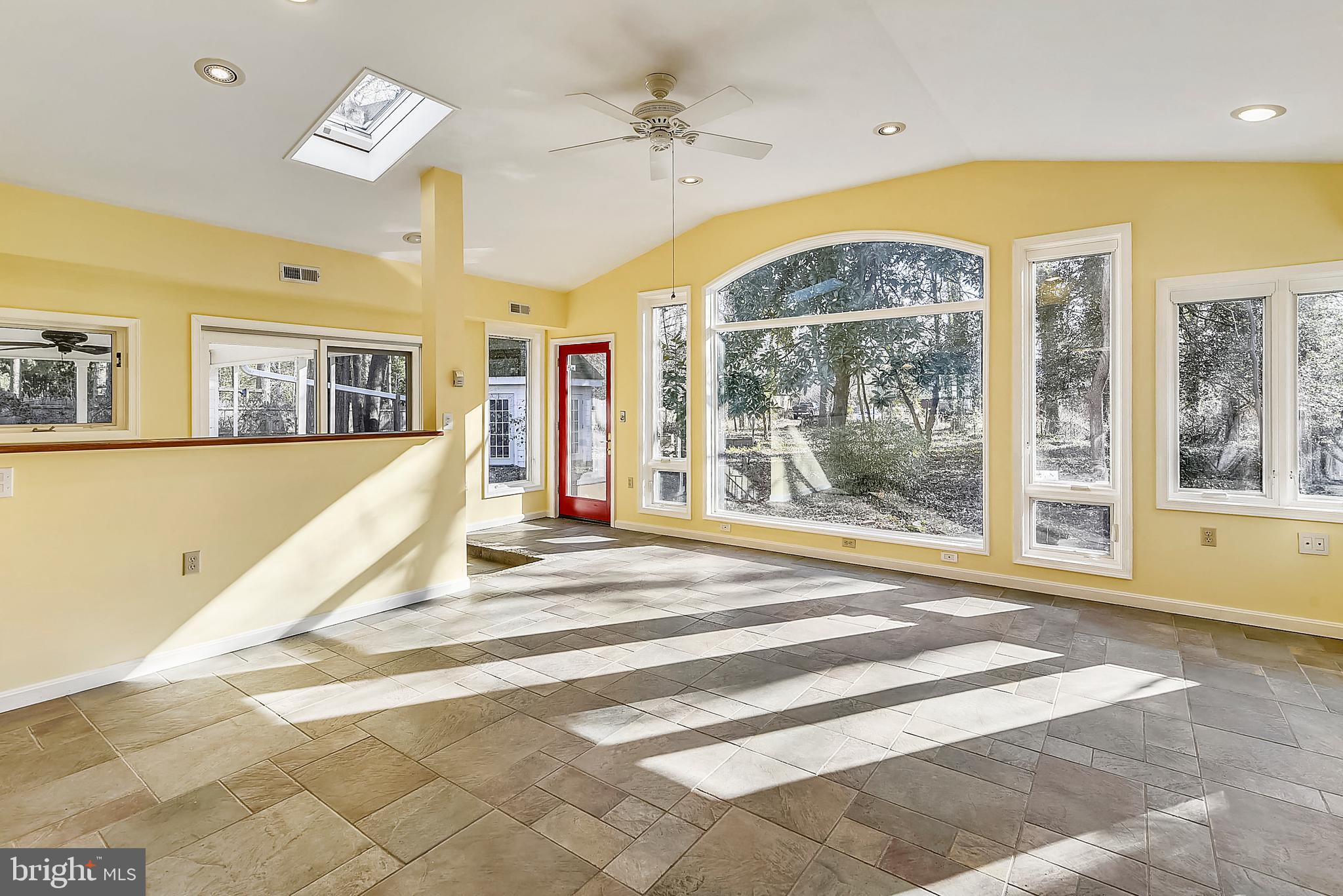 2733 Fennel Road Edgewater, MD 21037 - Photo 15 of 31 Gallery Image 15