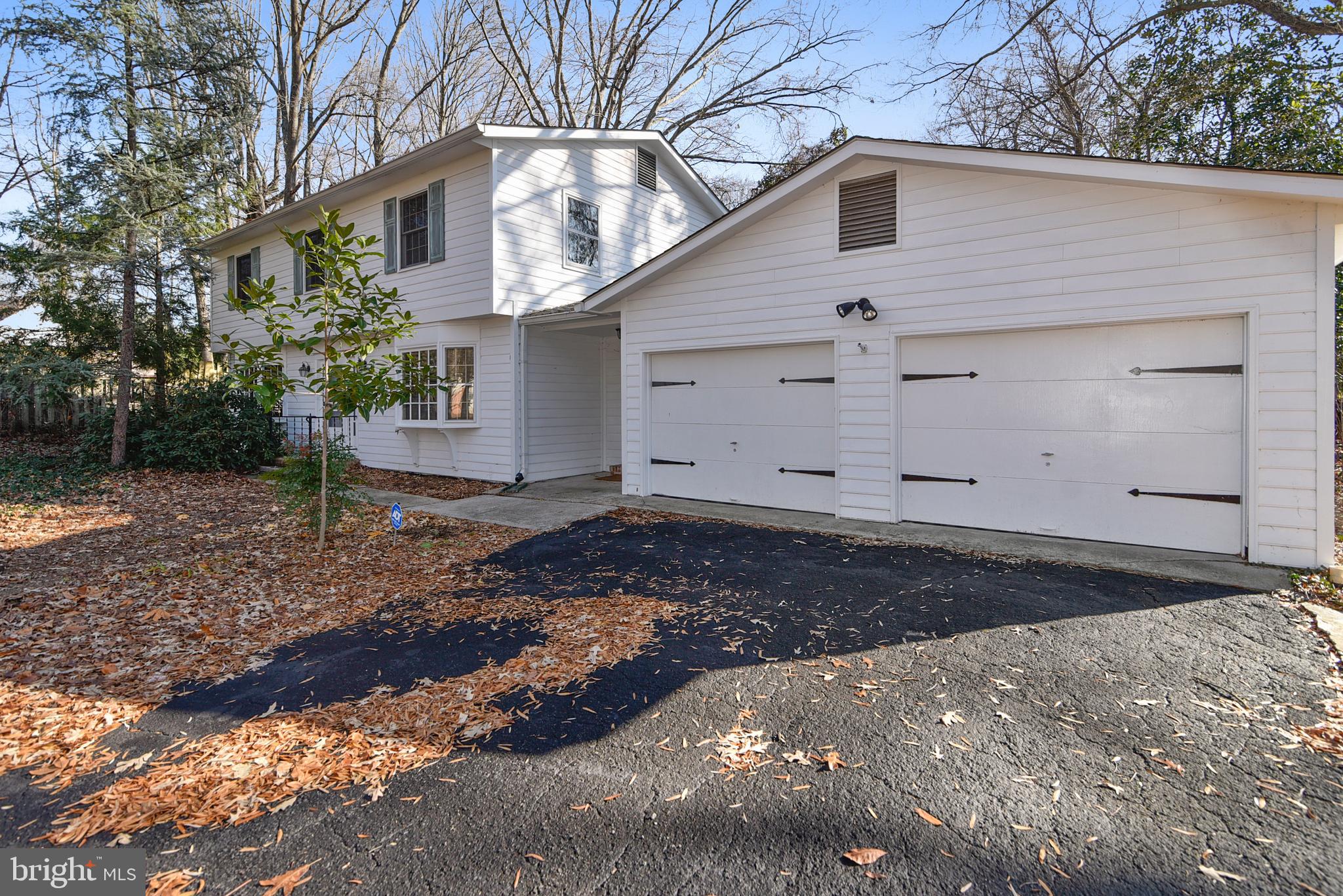 2733 Fennel Road Edgewater, MD 21037 - Photo 3 of 31 Gallery Image 3