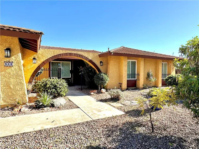 a house view with a outdoor space