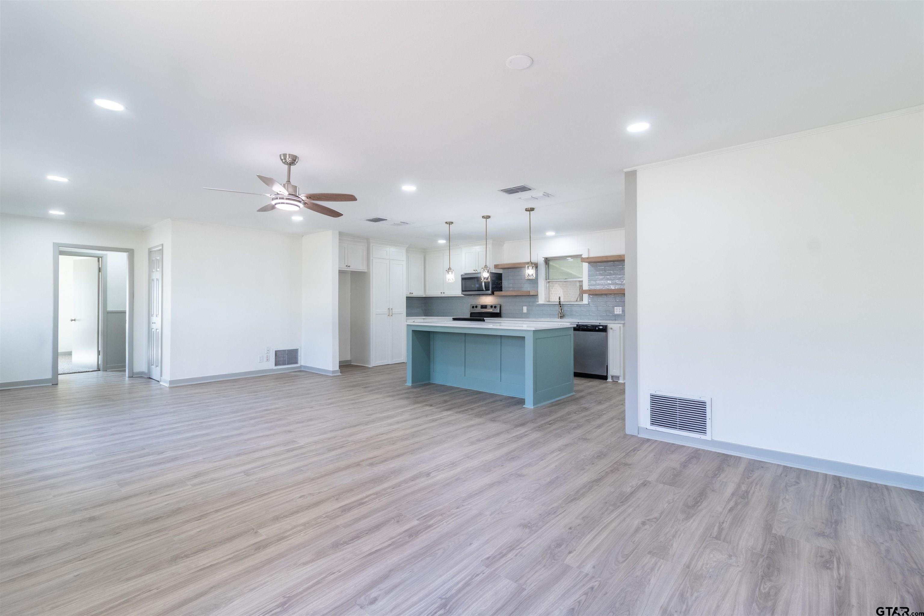 2419 Pounds Avenue Tyler, TX 75701 - Photo 7 of 48
