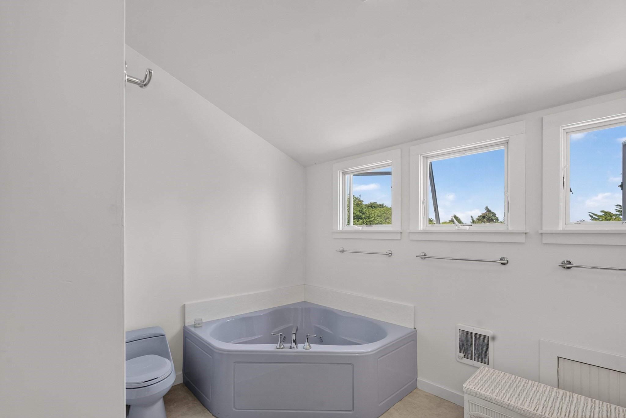 19 Town Lot Road Edgartown, MA 02539 - Photo 25 of 31 Gallery Image 25