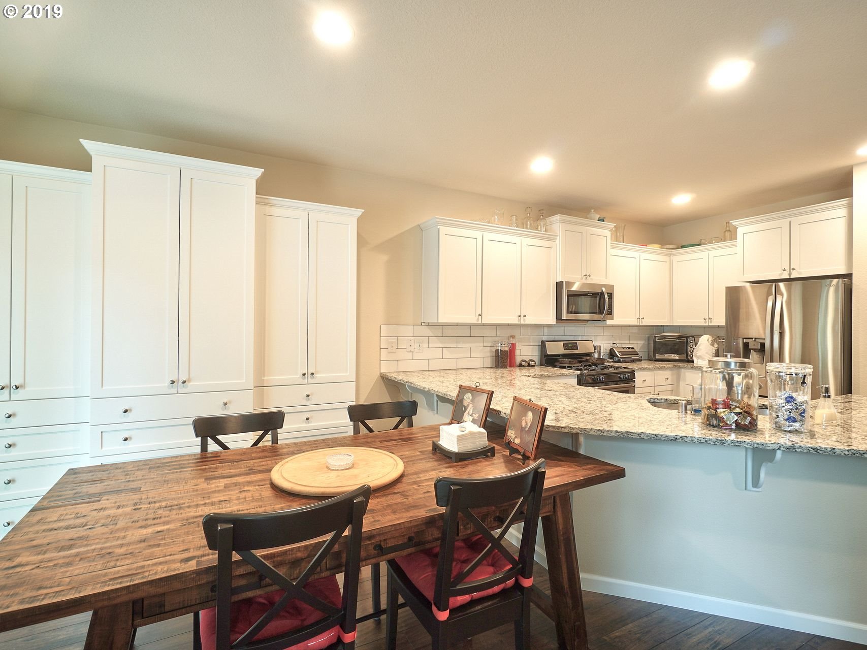 3676 North 10th Street Ridgefield, WA 98642 - Photo 9 of 32 Kitchen/Dining Room