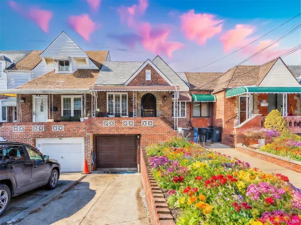 $895,000 | 53-74 62nd Street | Maspeth