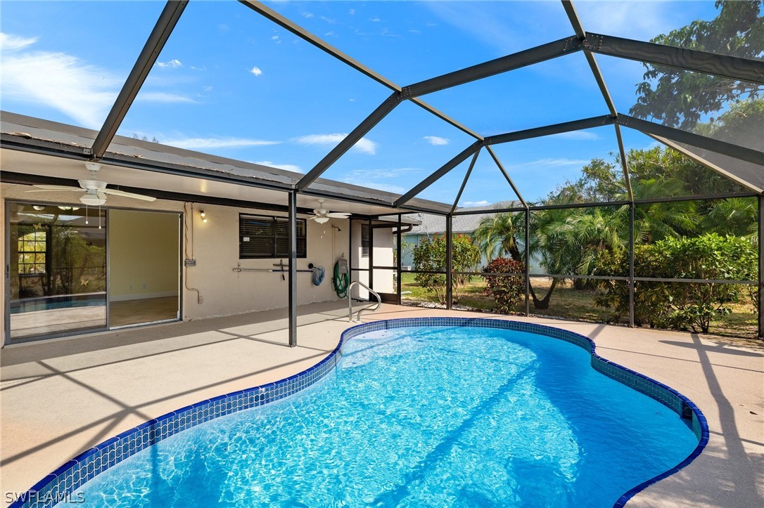 3212 Southeast 1st Ct  