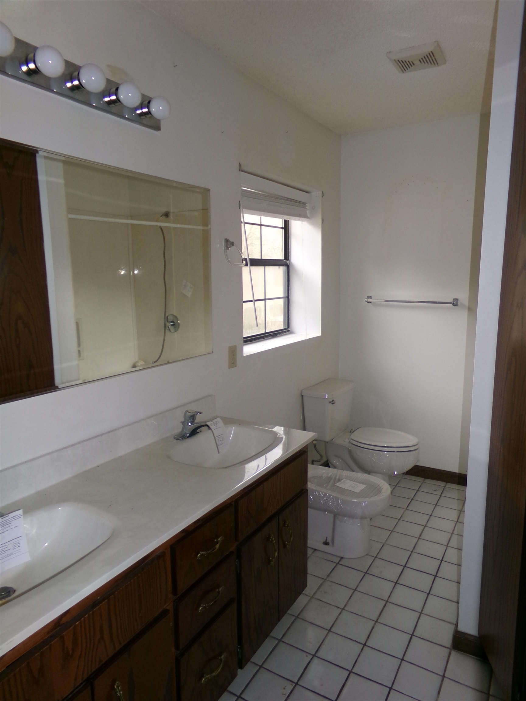 927 Oak Ridge Road West Tallahassee, FL 32305 - Photo 3 of 42