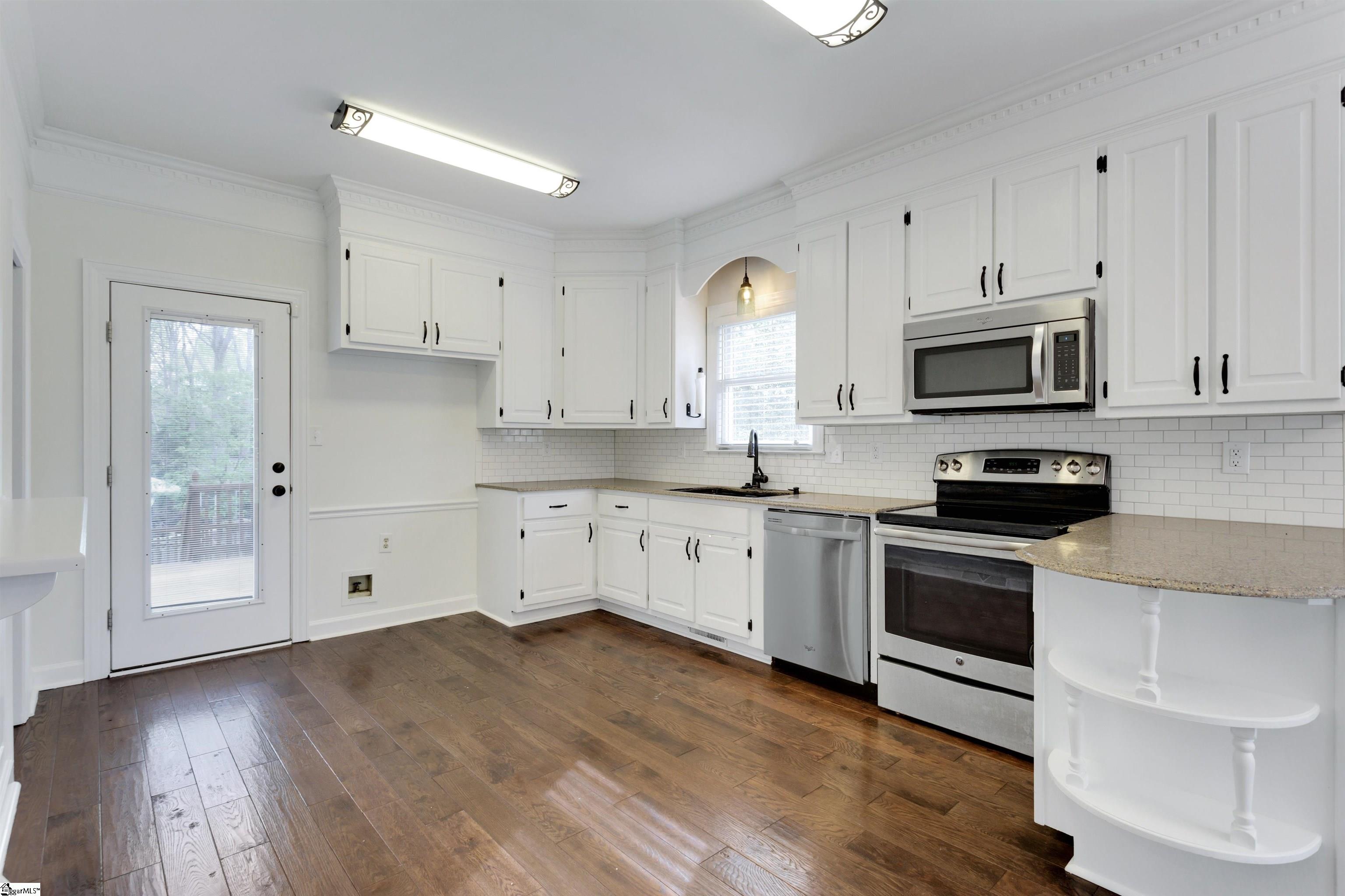 109 Timberstone Way Simpsonville, SC 29681 - Photo 11 of 35 Gallery Image 11