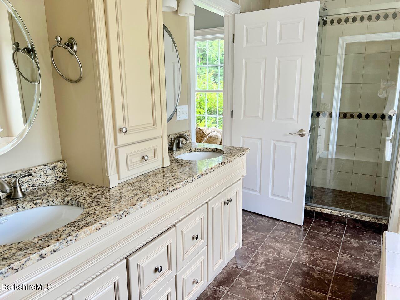 121 East Dugway Road Lenox, MA 01240 - Photo 22 of 45 Primary Bath