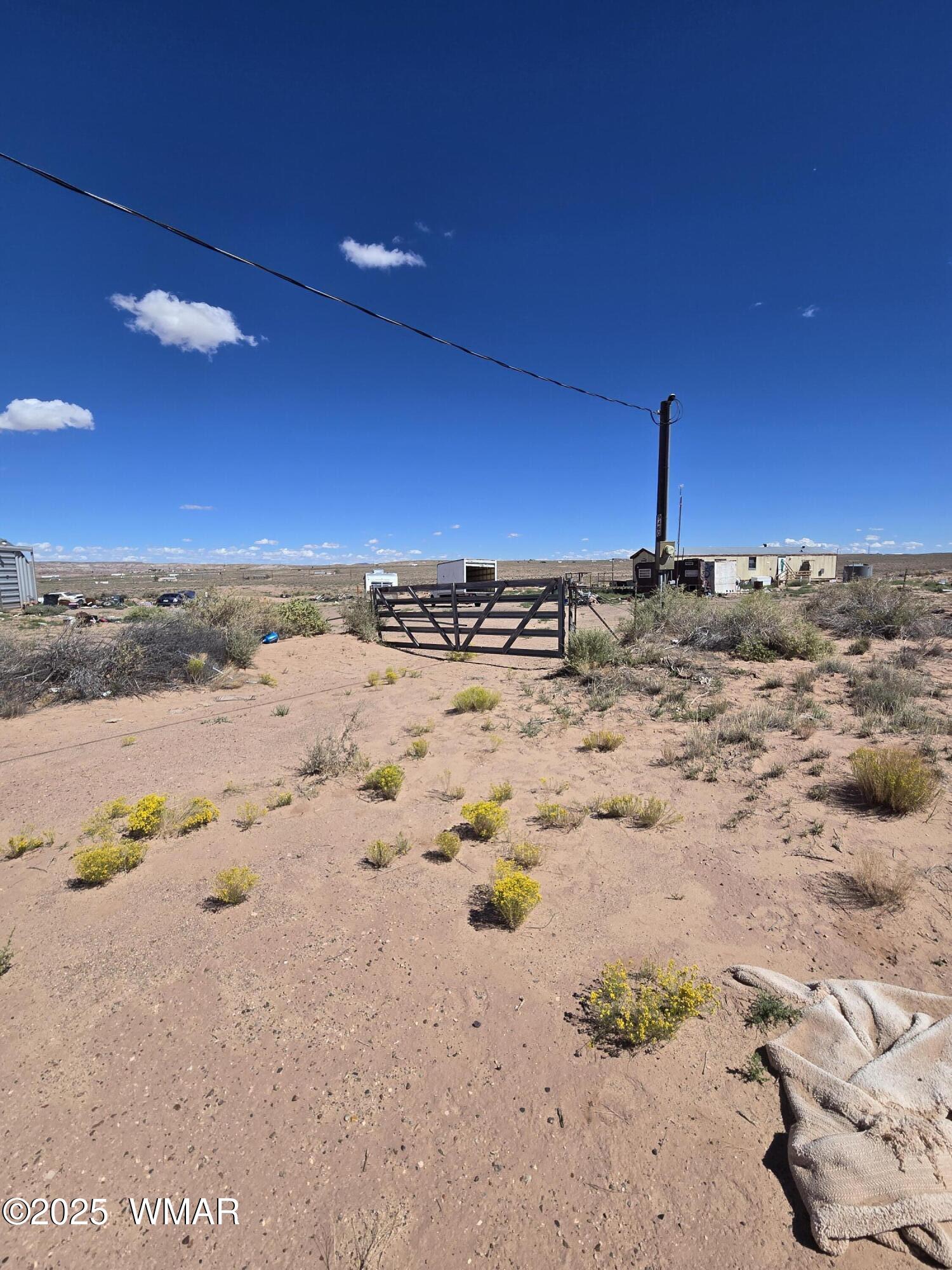9460 Stirrup Road Holbrook, AZ 86025 - Photo 13 of 13 Entry Gate on Stirrup