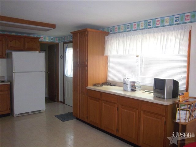 7222 Cranberry Road Fort Wayne, IN 46825 - Photo 7 of 20 Gallery Image 7