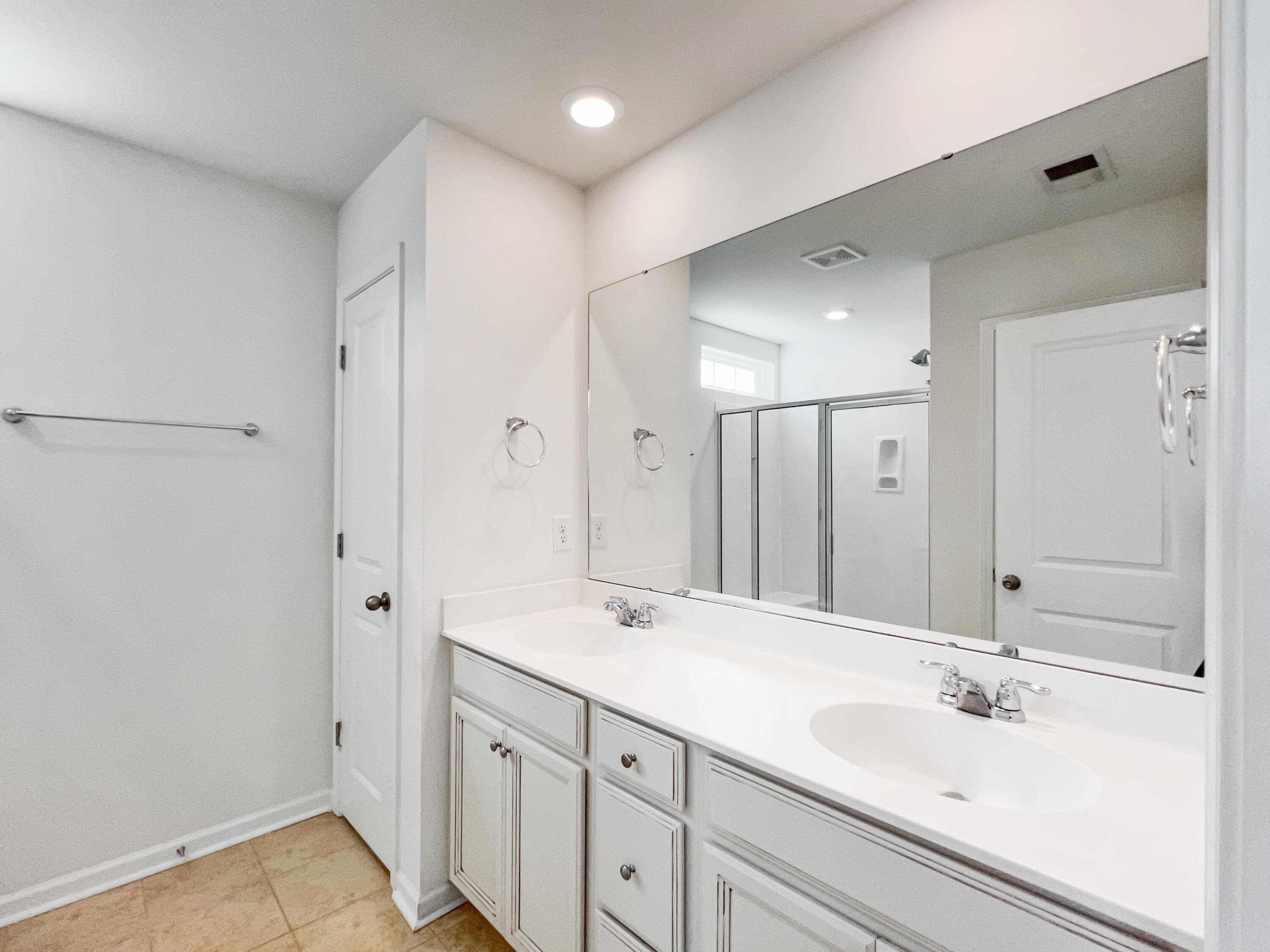 5033 White Cedar Road Ladson, SC 29456 - Photo 19 of 27 master bath