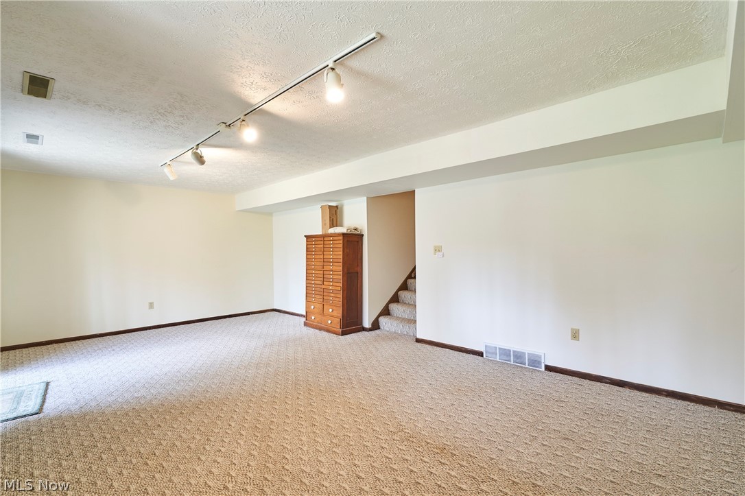 171 Granger Road, Unit 142 Medina, OH 44256 - Photo 22 of 27