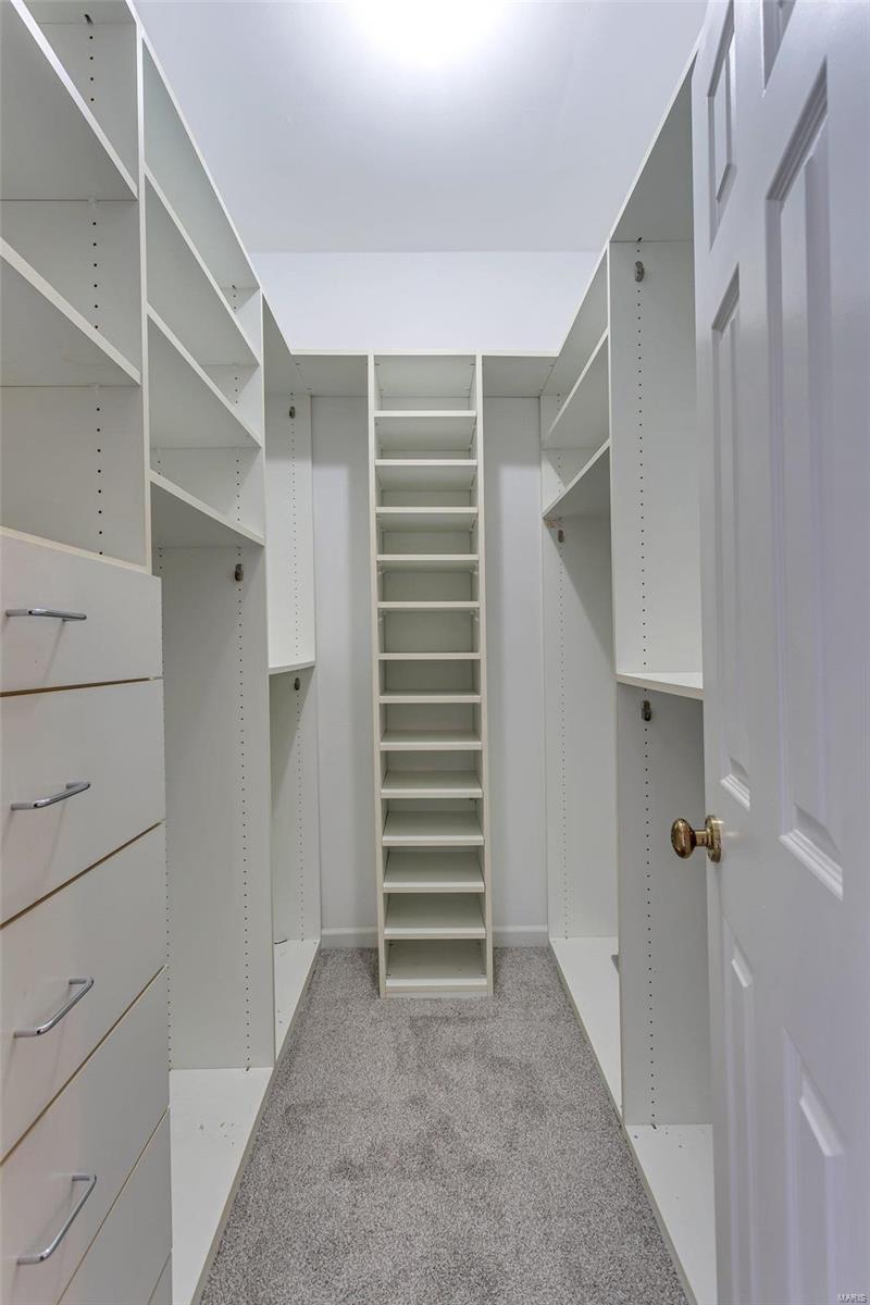 10 Jefferson Road, Unit 3B St. Louis, MO 63119 - Photo 11 of 17 Gallery Image 11