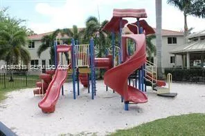 $395,000 | 21427 Northwest 13th Court, Unit 314, Miami Gardens, FL 33169