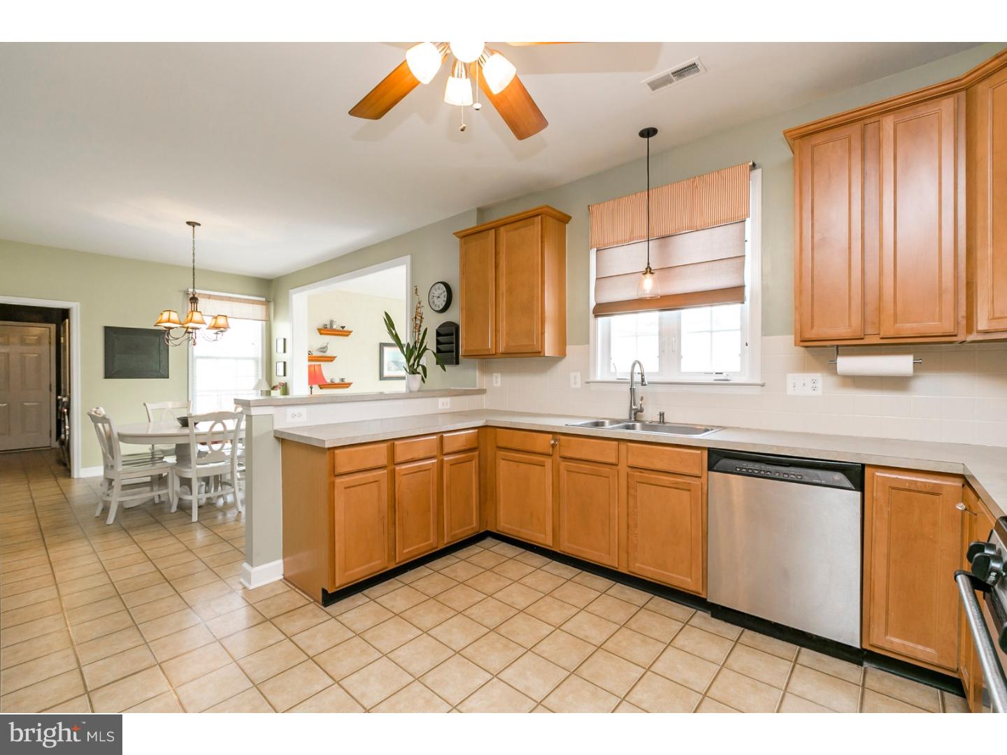 222 Stauffer Road Pottstown, PA 19465 - Photo 11 of 25 Kitchen