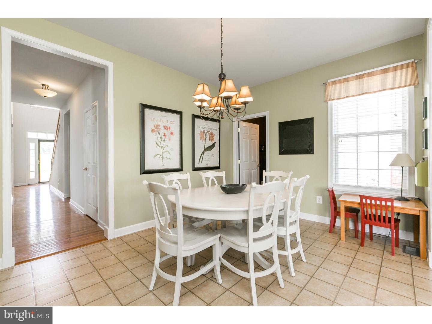 222 Stauffer Road Pottstown, PA 19465 - Photo 9 of 25 Breakfast Room