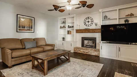 $450,000 | 5325 Creekbend Drive, Carmel, IN 46033